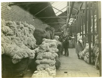 Almacén de hilos, fábrica de alfombras, 1923